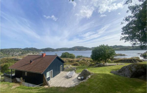 Stunning Home In Farsund With Wifi